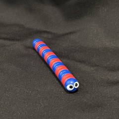 SLITHER.IO Slither io Snake Worm Game Plastic Toy Red Blue Bonkers 2016