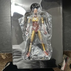 Sentinel Toys Armorize Iron Man Suit Up! Marvel Figure