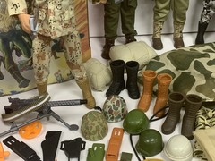 Vintage 1990’s 12″ GI Joe Mixed Lot Action Figures Case Weapons Accessories