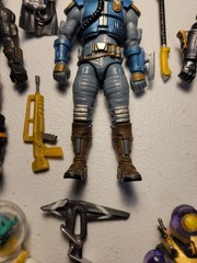 Fortnite 4″ Dark Voyager, The Visitor, The Scientist, Leviathan, Cyclo figures