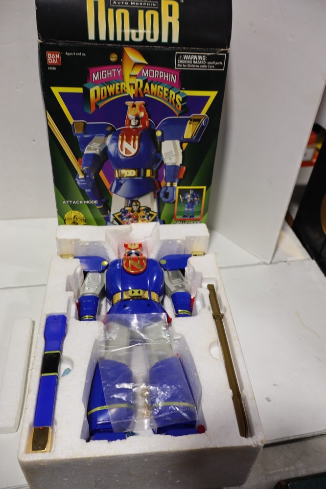 Mighty Morphin Power Rangers Ninjor Deluxe Auto Morphin With Sword and Box