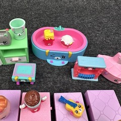 Shopkins Happy Places Furniture, Accessories, Dolls, And Some McDonald’s Lot 67