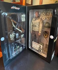 2002 DRAGON 1/6 CYBER HOBBY WWII “SARGE” VIC MORROW FROM 1960’S COMBAT TV SERIES