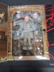 Neca Welcome To Derry Ultimate Bob Gray As Pennywise The Dancing Clown 7” Figure
