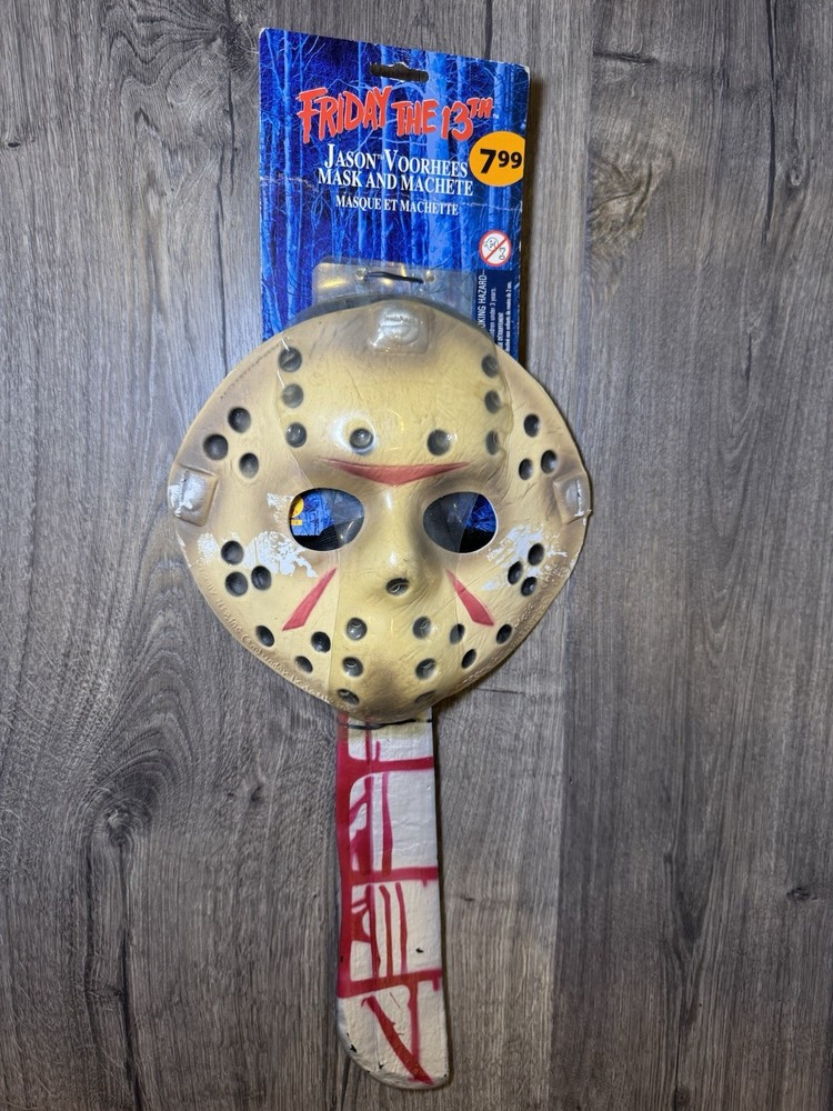 Friday The 13th Vintage Jason Vorhees Foam Mask And Machete Set