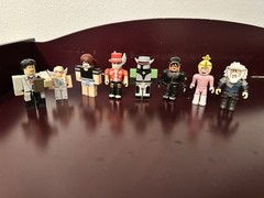 R0BL0X Toys Action Figures Lot Of 8 Rare Figures mixed lot
