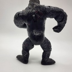 Universal Studios Power Punch KING KONG Action Figure 6” Playmates Toys 2005