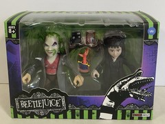 The Loyal Subjects Action Vinyls Beetlejuice & Lydia Deetz figure set NEW