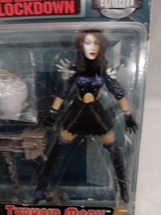Marvel Super-Villains The Vault – TYPHOID MARY BRAND NEW SEALED