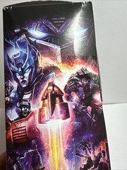 Transformers War For Cybertron Siege Refraktor Deluxe Class