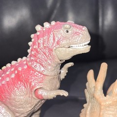 Crazed Carnotaurus Disney’s Dinosaur 2000 Toy Figure & Eema Styracosaurus FLAWED