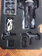 Mezco Toyz One:12 Collective MDX Exclusive White Skull Agent (Original ver.)