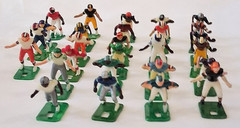 Large Lot (300) Tudor Electric Football Players with some Bases & accessoriess