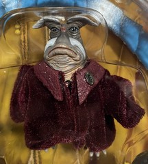 Farscape Rygel XVI Dominar of Hyneria Series 2 2001 Toy Vault Action Figure NEW