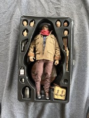 John Wayne 1/6 Deluxe Edition Figure w/ Hands, Rifle, Revolver +