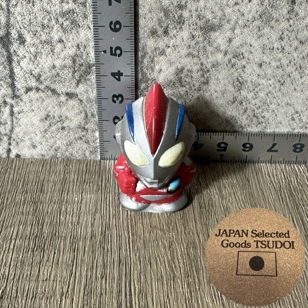Ultraman Nice Finger Puppet Japanese Sofubi Figure H1.2″/3cm 000402