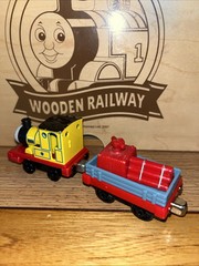 YELLOW RHENEAS THOMAS FRIENDS TRAIN Take N Play DIECAST NEW PAINT VARIANT !