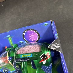 1996 MARS ATTACKS MARTIAN TOPPS TRENDMASTERS BRAIN DISINTEGRATOR BLASTER GUN TOY
