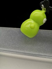 NO BOX Bob’s Burgers Clip Kuchi Kopi Glow In The Dark Keychain Figure Toy 1.75″