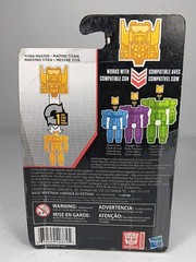 Transformers Generations Titans Return Terri-Bull New- Packaging Has Some Wear