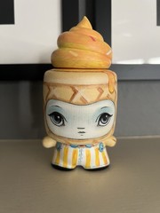 Custom Painted 64Colors Laura Colors Marshall Vinyl Art Toy Orange Ice Cream