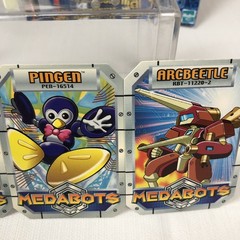 Medabots Action Figure Lot 7 Hasbro Takara Tomy 2.5” Mini Figures, Cards, Poster