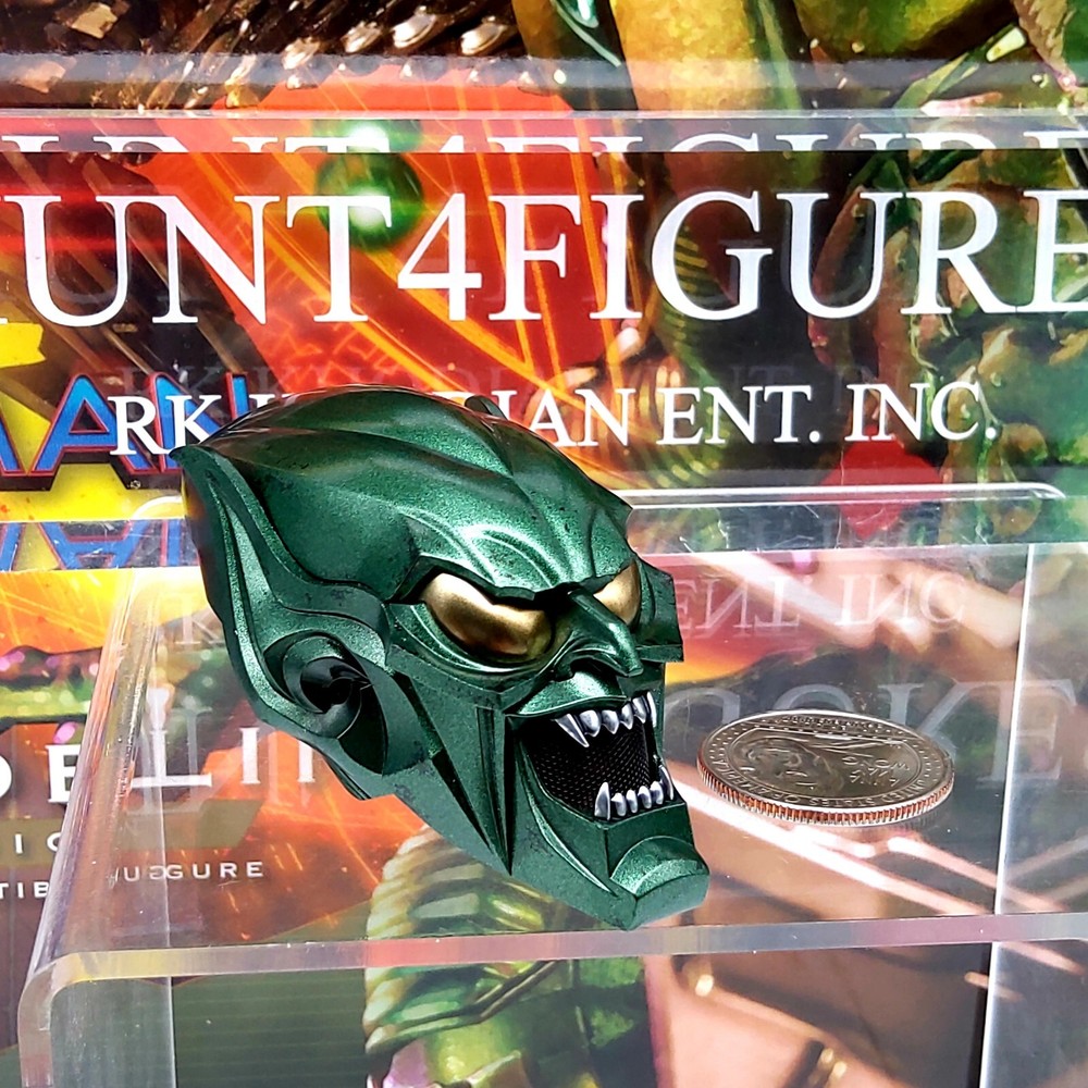 Hot Toys MMS631 Spider-Man NWH Green Goblin action Figure’s Masked Head sculpt