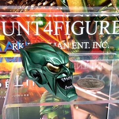Hot Toys MMS631 Spider-Man NWH Green Goblin action Figure’s Masked Head sculpt