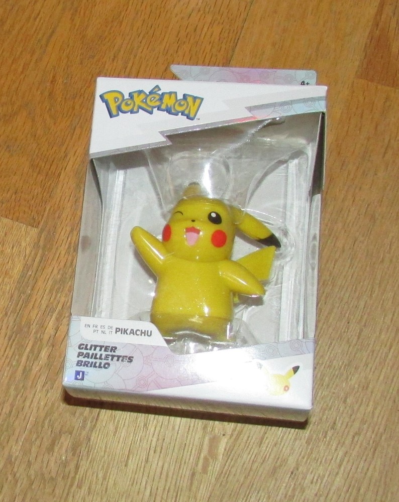 new in package Pokemon 30th Anniversary Glitter Pikachu Series 1 Jazwares