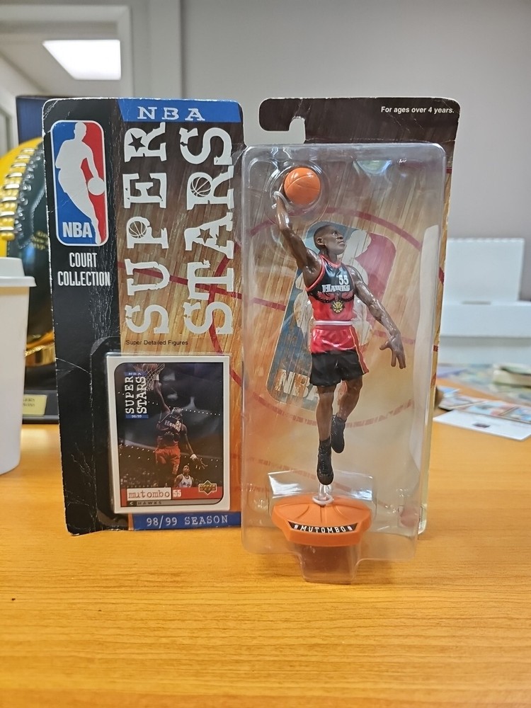 NBA Super Stars 1998 Edition Dikembe Mutombo Atlanta Hawks Action Figure