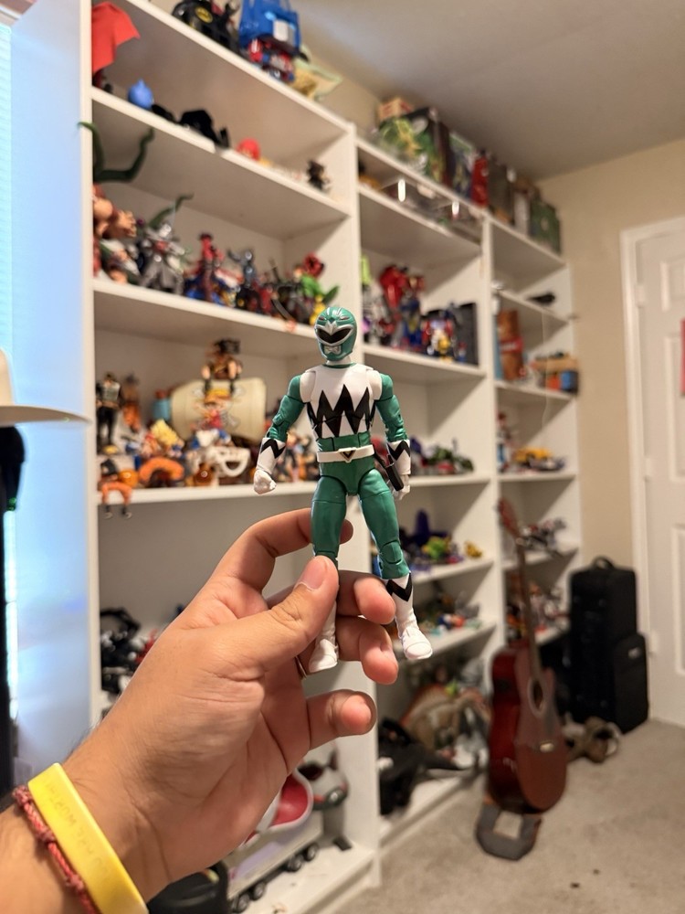 Hasbro Power Rangers Lightning Collection – Lost Galaxy Green Ranger Figure