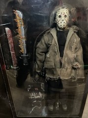 Freddy vs Jason – Jason Sideshow Collectibles Figure (12 Inch)