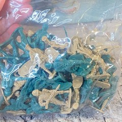 Classic Armour Combat Soldiers NWT Plastic Toy Army Men