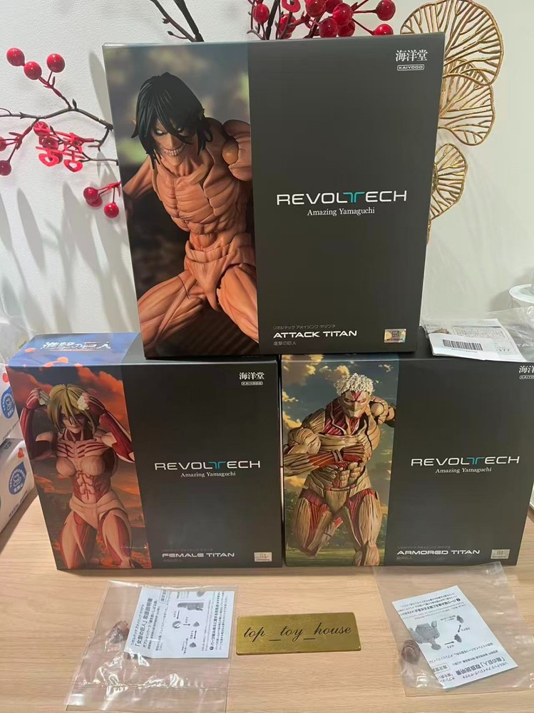 Kaiyodo Revoltech Attack on Titan & Female Titan & Armored Titan Set of 3 New