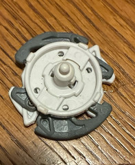 VERY RARE – 2005 Hasbro Phantom Fox MS Beyblade HMS V Force (no bottom part)