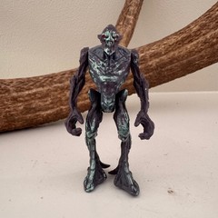 Greenbrier Intl Final Faction Kharn Alien Action Figure Lot 3pc