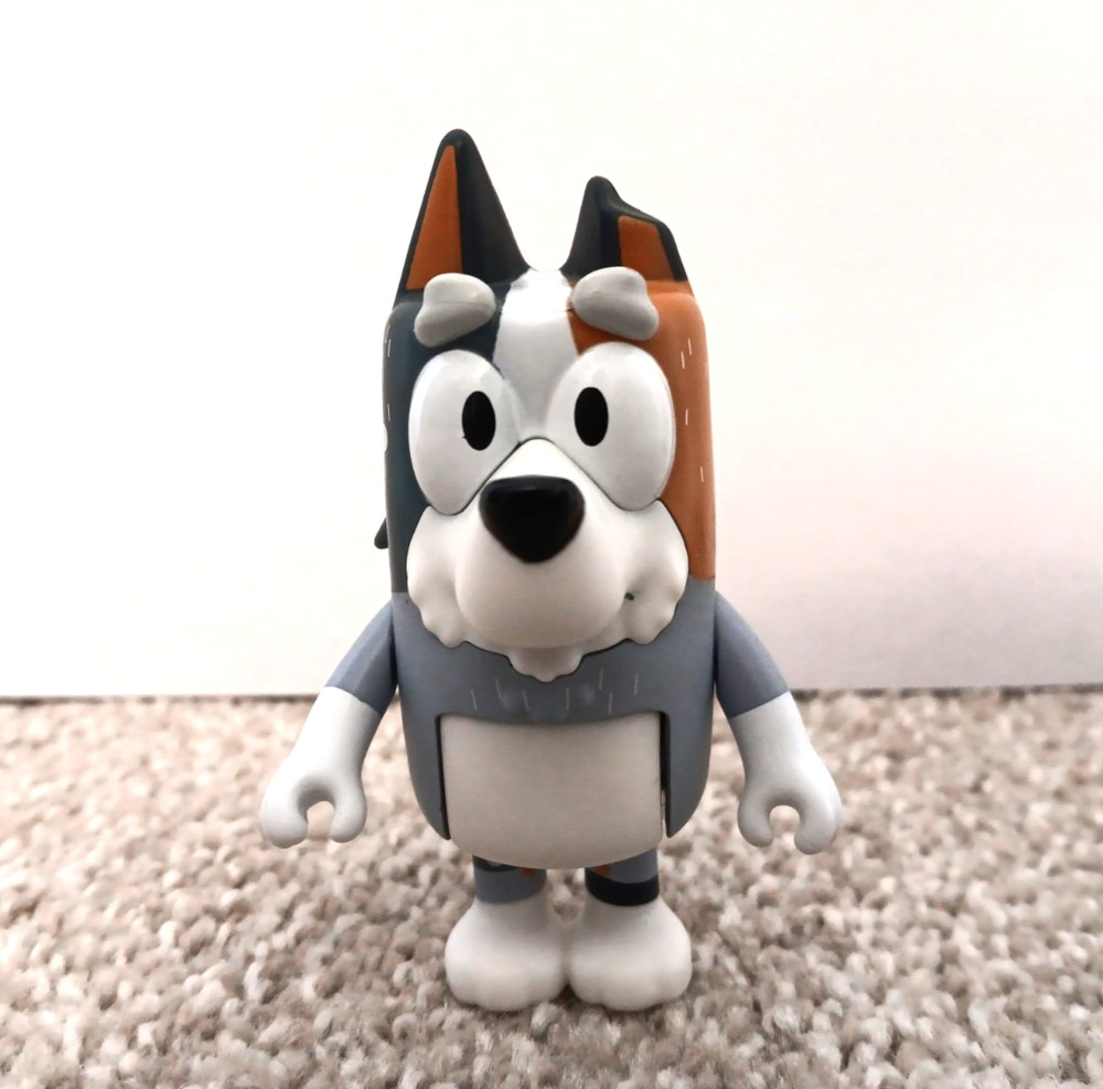 Bluey Family & Friends Action Figure GRANDPA BOB Bobba Heeler Bandits Dad RARE
