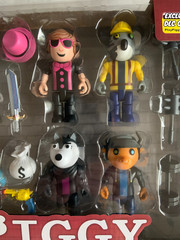 Piggy Action Figure 6 Pack Series 2 Exclusive MiniToon Figure Includes DLC. Rare