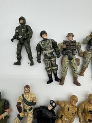 Vintage Military Action Figure Lot 58 Mixed Army Soldier Figures Chai Mai