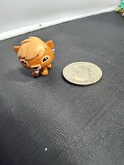 Animal Jam Mini Figure Lion Series 1 – 1-8 Orange W/accessorie