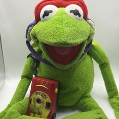 Kermit The Frog Macys Official Frog-Tographer Plush 26″ With Camera