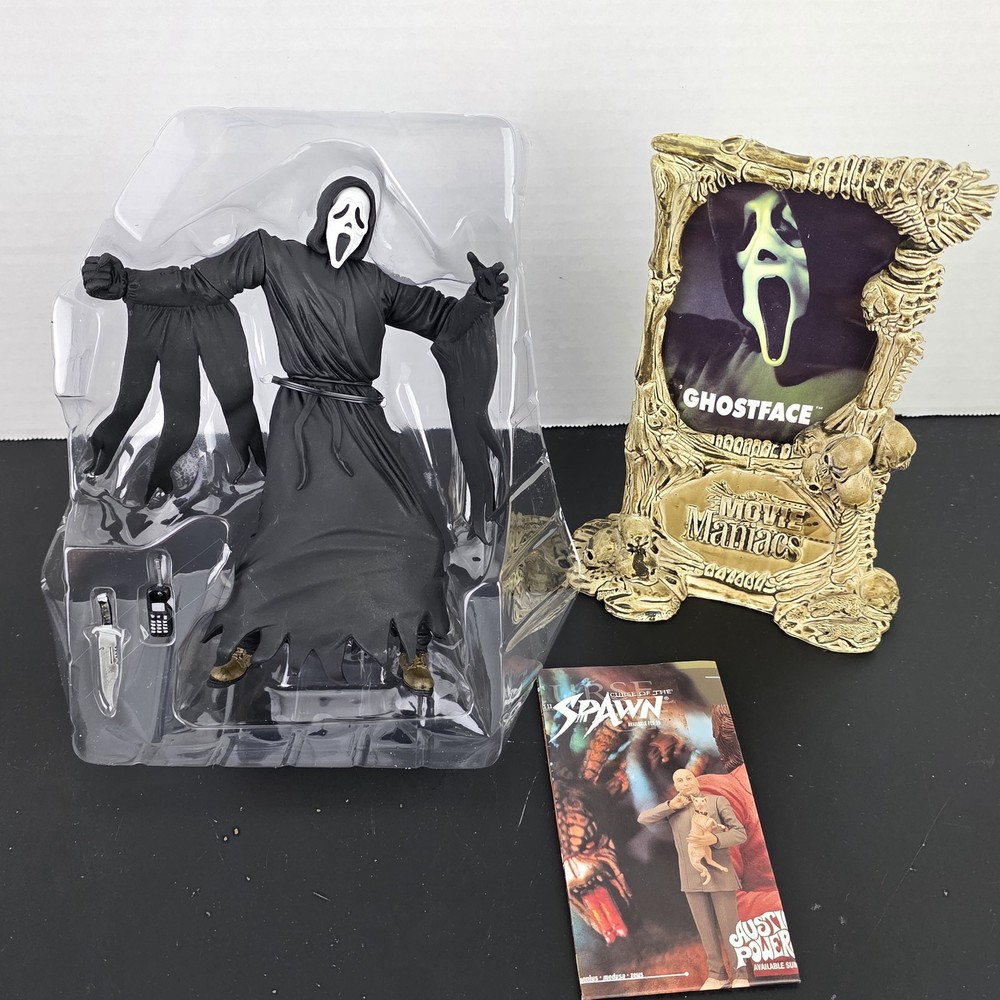 McFarlane Toys Movie Maniacs Series Ghostface Scream Action Figure with Base &