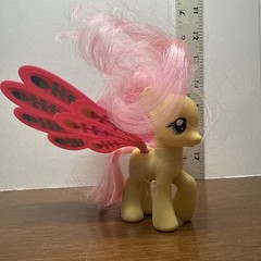My Little Pony Fluttershy Glimmer Wings Butterfly Pegasus FIM Brushable Hair MLP