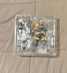KAIYODO Revoltech Amazing Yamaguchi Marvel Comics Cable Figure Complex No. 020