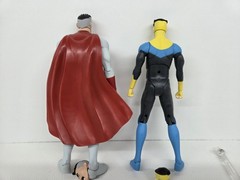 Diamond Select Omniman Invincible Mark Nolan 7 Inch Figure