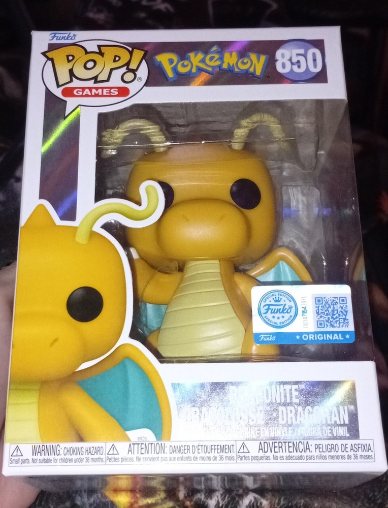 Pokemon Center Exclusive Dragonite (Pearlescent) POP VINYL