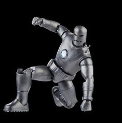Marvel Legends Avengers 60th Iron Man Model 1 6″ Action Figure – LOOSE