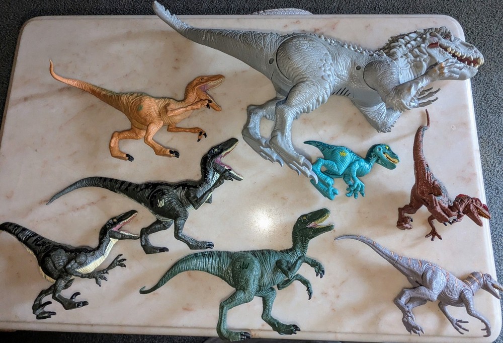 Jurassic World Park Bashers & Biters 8 Pc Lot Indominous Roar Light Up Dinosaurs