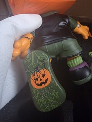 SIGNED BLACK O LANTERN Blockhead 9″ Vinyl Figure Skater by BOB DOB Martian Toys
