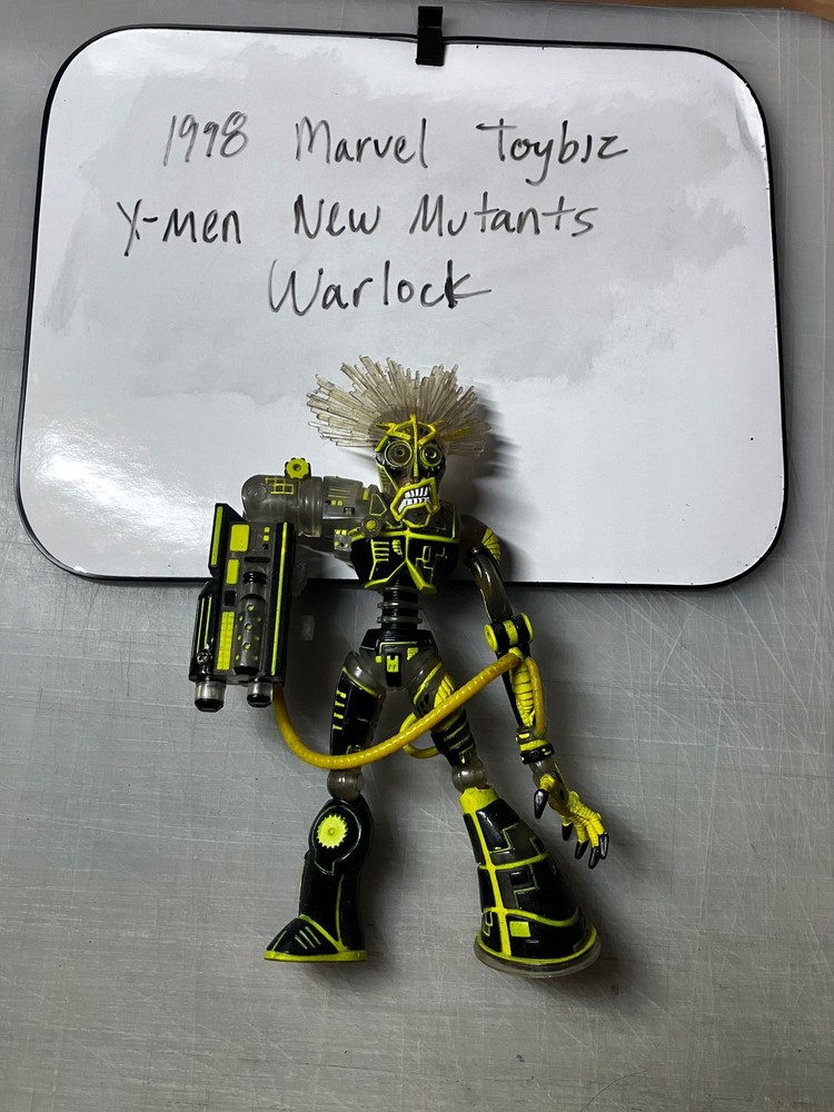 ToyBiz Marvel Action Figure Xmen New Mutants Warlock 1998 Yellow Black Poseable